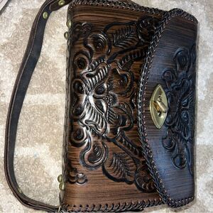 Joo Kay Elegant Brown Embossed Leather Bag